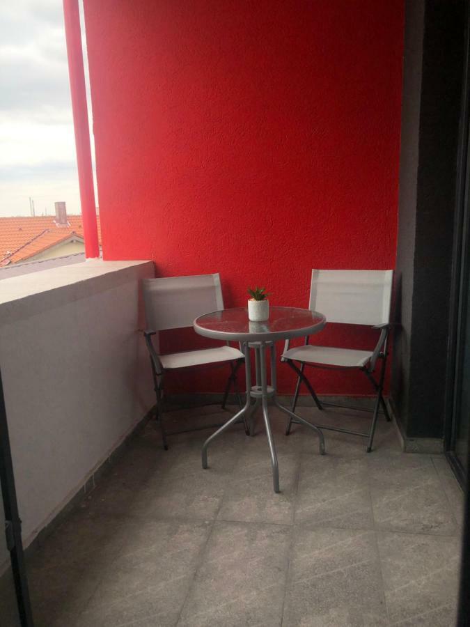Năvodari Donny Luxury Apartment מראה חיצוני תמונה