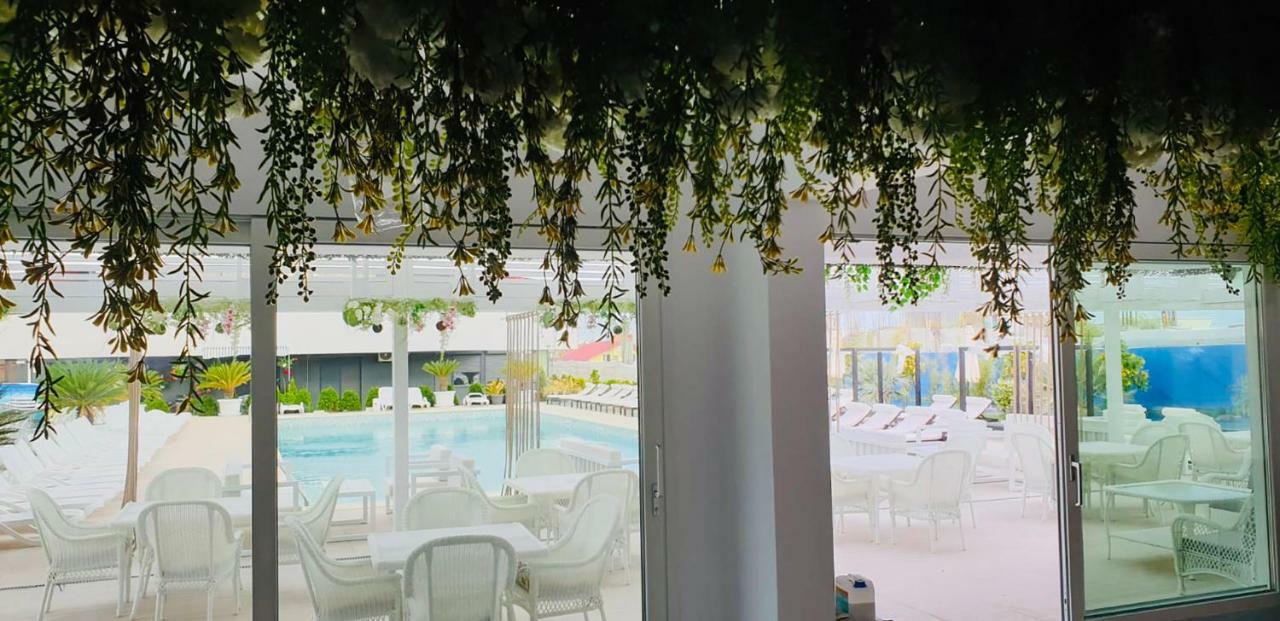 Năvodari Donny Luxury Apartment מראה חיצוני תמונה
